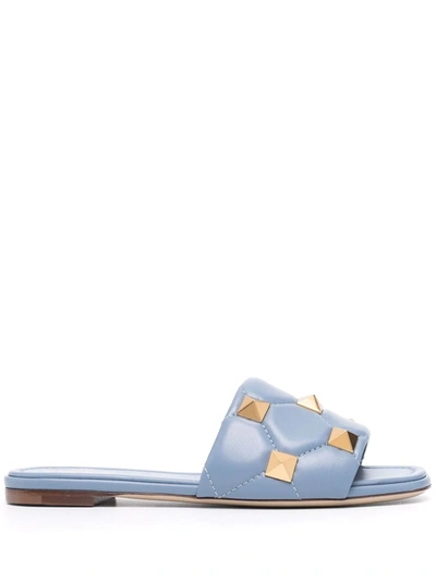 Valentino Garavani Roman Stud 5mm Flat Slide Sandals In Blue