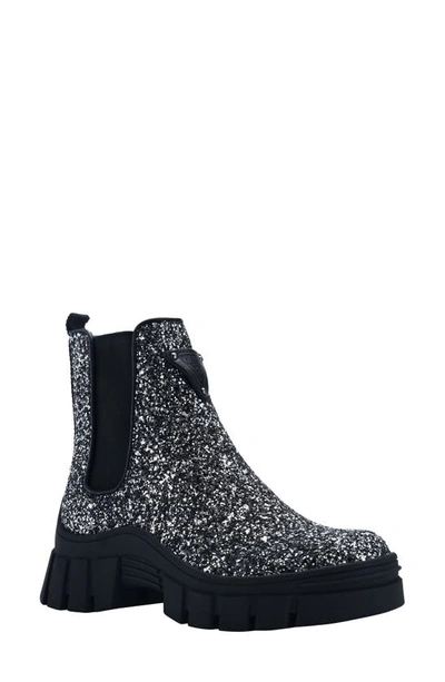 Guess Hestia Chelsea Boot In Black