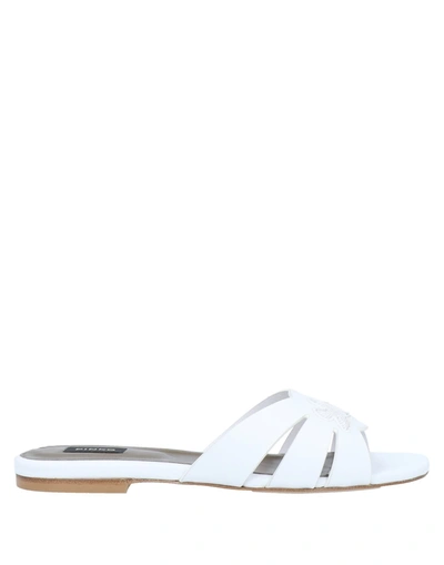 Pinko Logo-plaque Leather Sandals In White