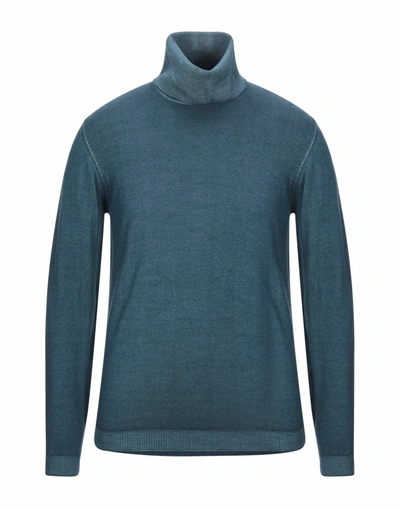 Alpha Studio Turtlenecks In Deep Jade