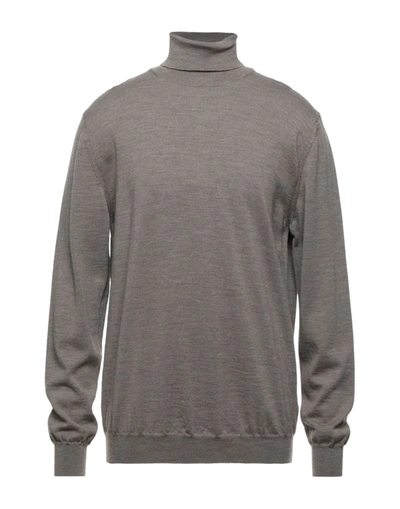 Heritage Turtlenecks In Grey