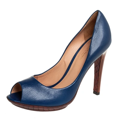 Pre-owned Bottega Veneta Blue Leather Peep Toe Pumps Size 38 In Navy Blue