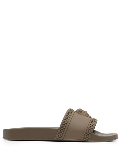 Versace Medusa-head Open-toe Slides In Grün