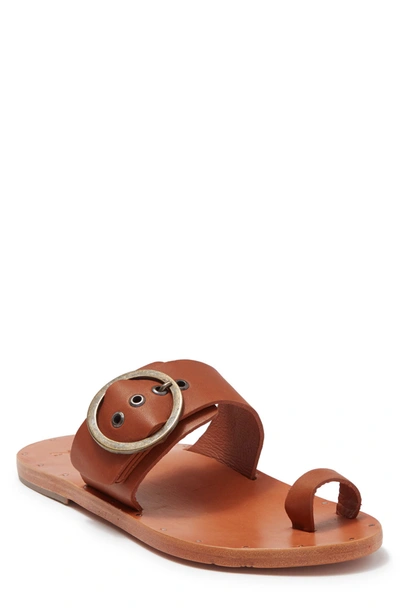 Beek Swift Loop Toe Sandal In Tan/tan