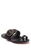 Beek Swift Loop Toe Sandal In Black/black