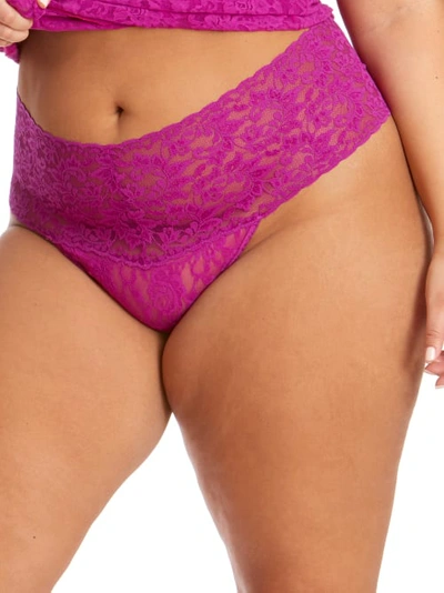 Hanky Panky Plus Size Signature Lace Retro Thong In Belle Pink