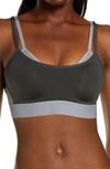 Natori Gravity Contour Underwire Sports Bra In Coal / Quicksilver