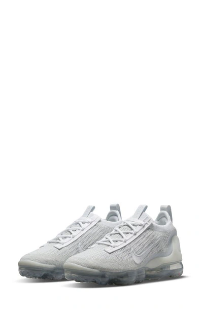 Nike Air Vapormax 2021 Fk Sneaker In White/ White/ Pure Platinum