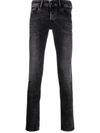 DIESEL SLEENKER-X SKINNY JEANS