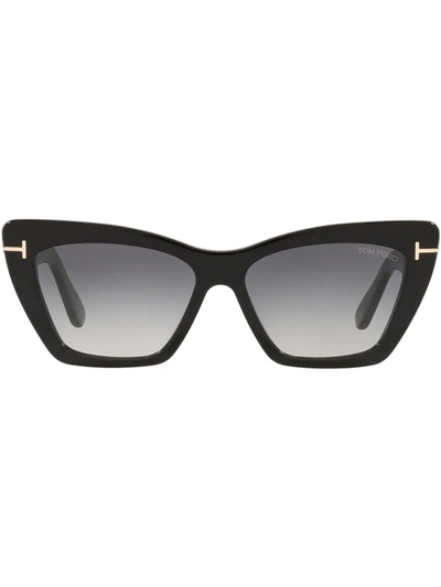 Tom Ford Cat-eye Tinted Sunglasses In Black