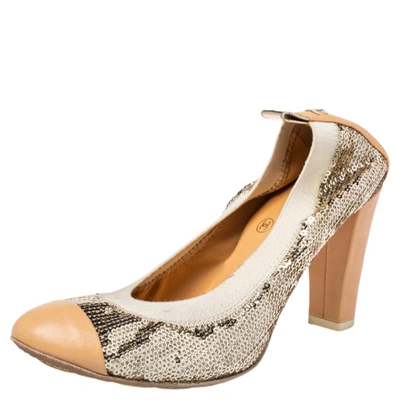 Pre-owned Chanel Gold/ Beige Leather And Sequin Cc Pumps Size 35.5