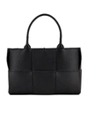 Bottega Veneta Womens Black Arco Medium Leather Tote Bag In Black & Gold