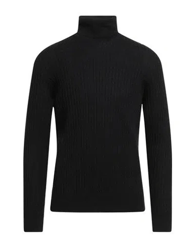 +39 Masq Man Turtleneck Black Size 42 Merino Wool