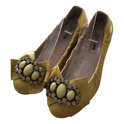 Pre-owned Miu Miu Leather Ballet Flats In Yellow