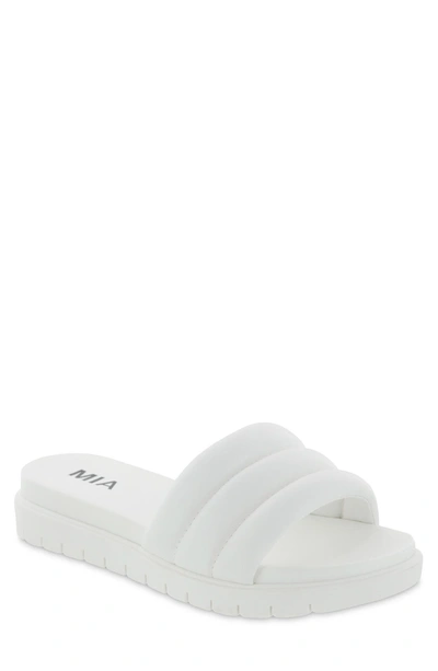 Mia Cimone Quilted Slide Sandal In White