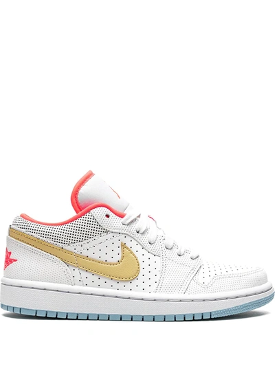 Jordan Air  1 Low Trainers In White