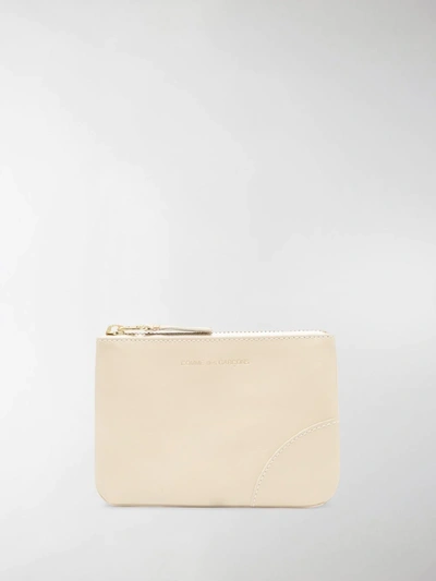 Comme Des Garçons Engraved-logo Leather Pouch In 中性色