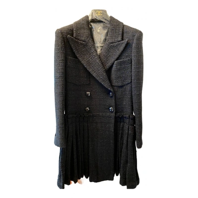 Pre-owned Chanel Tweed Coat In Navy