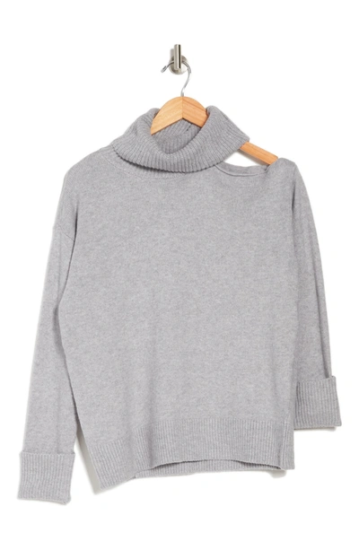 1.state Cutout Shoulder Turtleneck Sweater In Silver Hthr