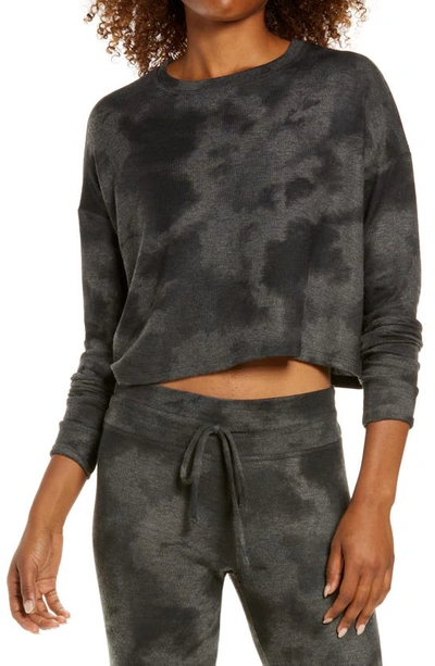 Beyond Yoga Brushed Up Print Long Sleeve Crop Top In Charcoal Dream