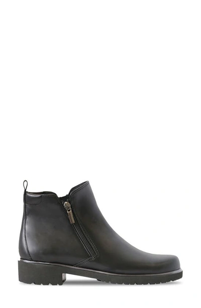 Munro Rourke Bootie In Black Leather