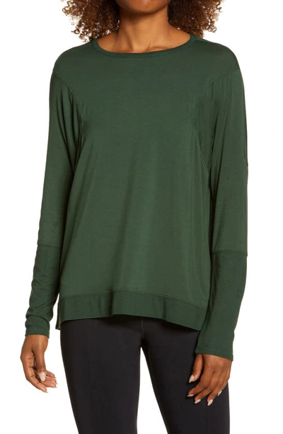 Zella Peaceful Relaxed Pullover In Green Mountain