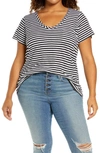 Caslonr Caslon Rounded V-neck Tee In Black- White Brooke Stripe