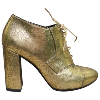 Pre-owned Max Mara Leather Ankle Boots In Gold