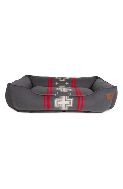 Pendleton San Miguel Kuddler Dog Bed