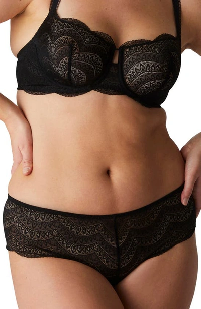 Simone Perele Karma Scalloped Lace Tanga In Black