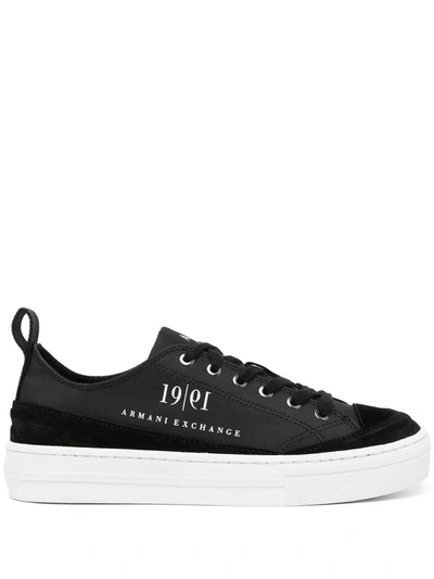 Armani Exchange Panelled Low-top Trainers In Schwarz