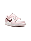 Nike Dunk Low Sneakers In Pink