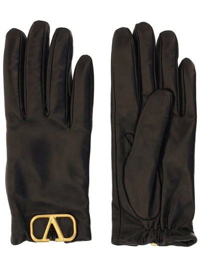 Valentino Garavani Embellished Leather Gloves In Black