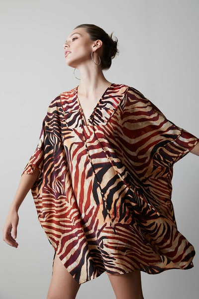 Natori Wild Zebra Cover-up Wrap Robe In Black Sand