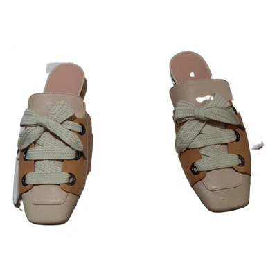 Pre-owned Alysi Leather Mules & Clogs In Beige