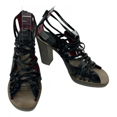 Pre-owned Ixos Leather Sandal In Black