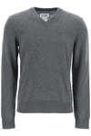 MAISON MARGIELA V-NECK SWEATER WITH INSIDE-OUT SEAMS,S50HA1011 S17783 859MG