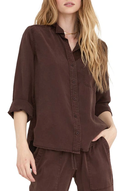 Bella Dahl Shirttail Button-up Shirt In Coffee Bean