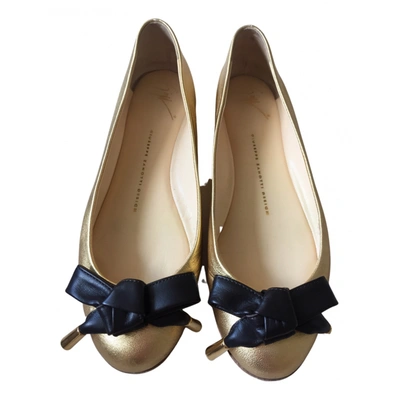 Pre-owned Giuseppe Zanotti Leather Ballet Flats In Gold