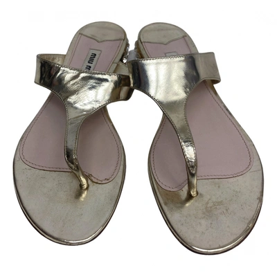 Pre-owned Miu Miu Patent Leather Sandal In Gold