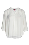 VINCE CAMUTO RUMPLE FABRIC BLOUSE