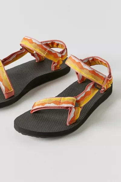 Teva Original Universal Classic Sandal In Rust