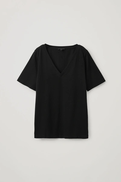 Cos V-neck T-shirt In Black