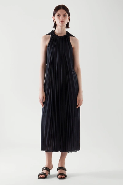 Cos Maxi Pleated Dress In Navy