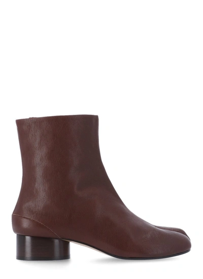 Maison Margiela Tabi Ankle Boots In Brown