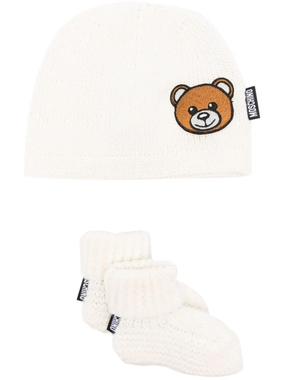 Moschino Babies' Teddy-embellished Knitted Beanie And Socks Set In White