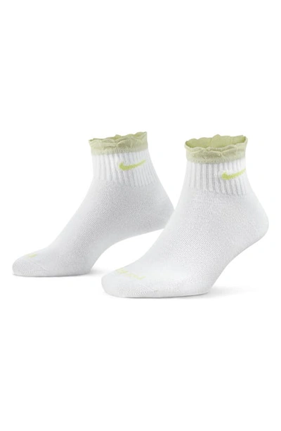 Nike Everyday Women's Training Ankle Socks In White/lime Ice/lime Ice