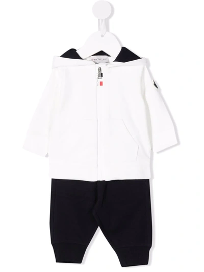 Moncler Babies' Knitwear Clothing Ensemble W/hood In Bianca