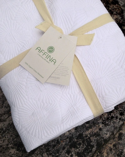 Affina Hexo Matelasse Full/queen Coverlet In White