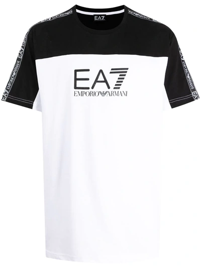 Ea7 Shoulder-trim Logo Print T-shirt In White